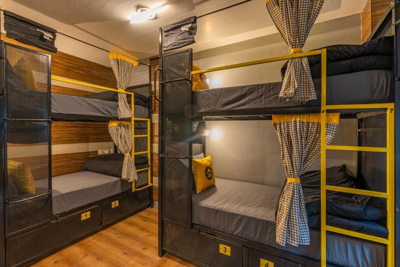 The Hosteller Mcleodganj, Mall Road McLeod Ganj Extérieur photo
