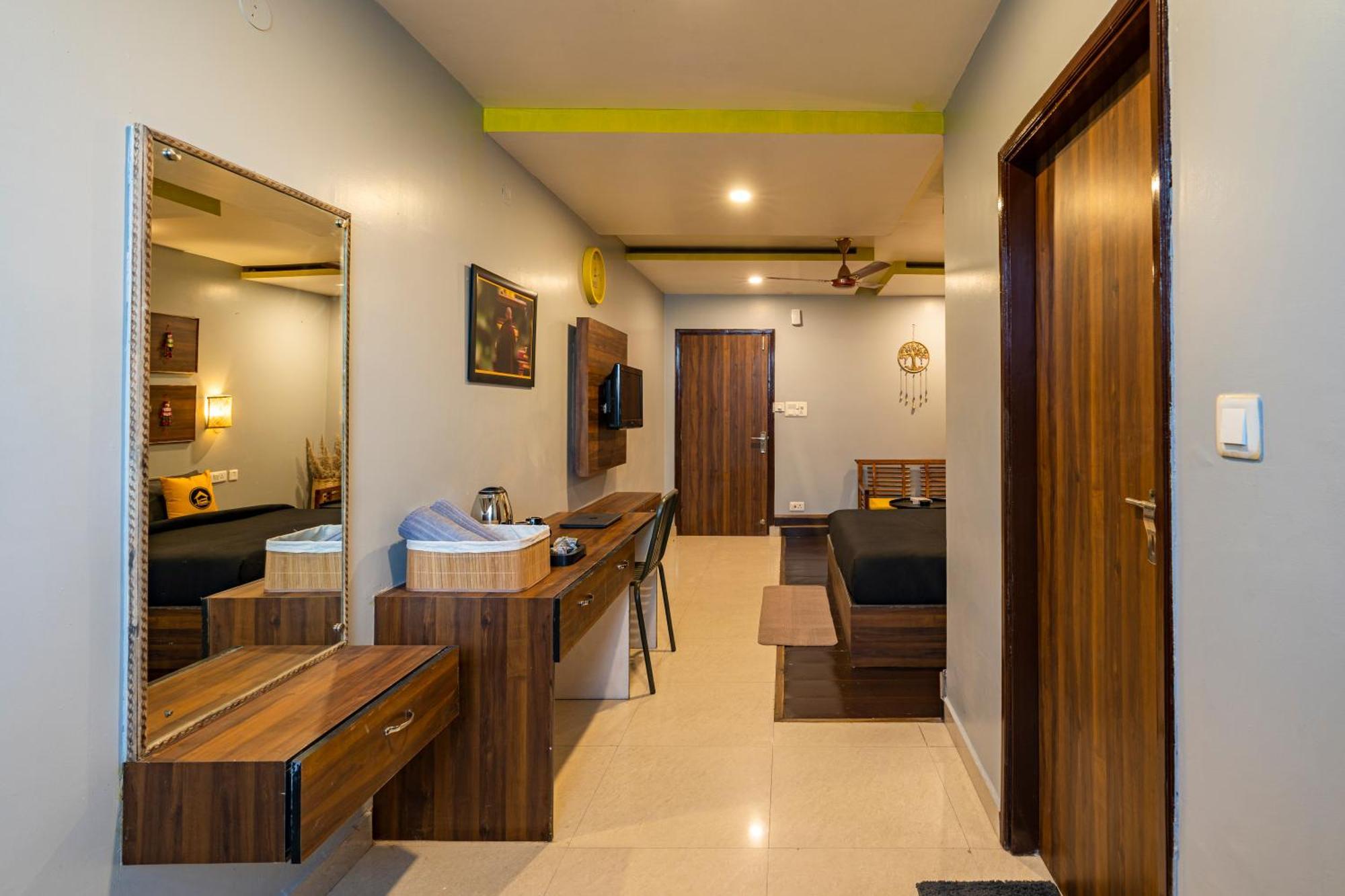 The Hosteller Mcleodganj, Mall Road McLeod Ganj Extérieur photo